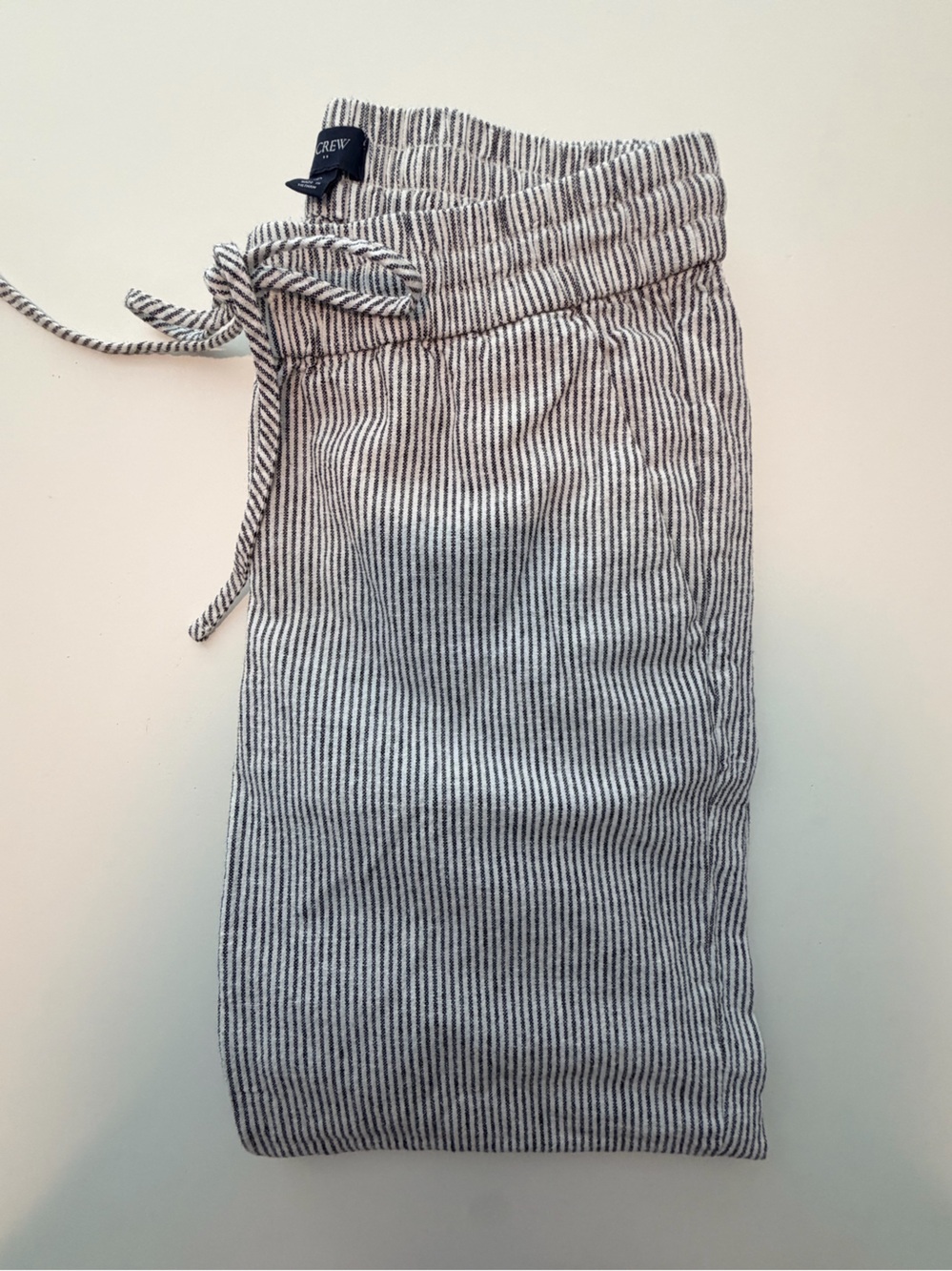 J. Crew White and Navy Striped Seersucker Drawstring Joggers